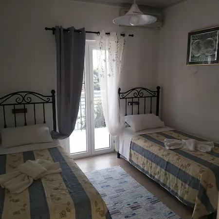 Apartament Nikos *